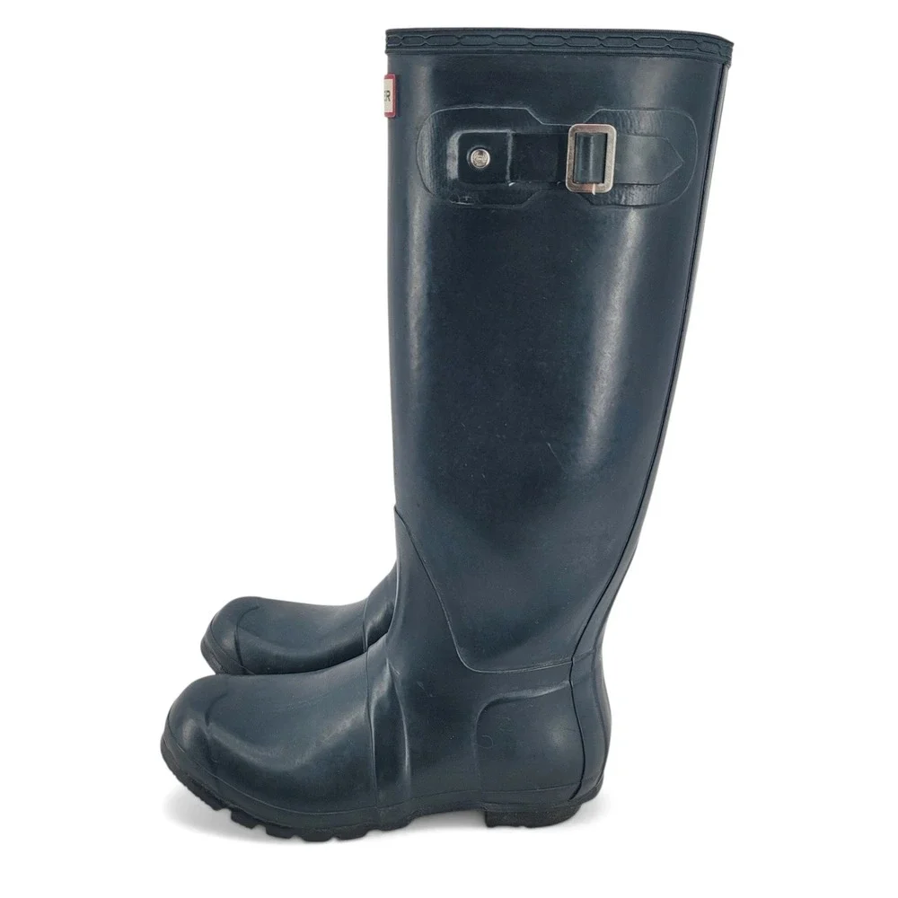 Hunter Rain Boots Mens 7 Womens 8 Navy Rubber Waterproof Outdoor Classic